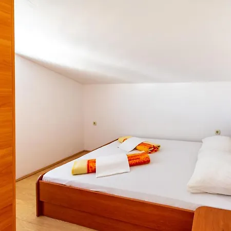 With Parking Space Bibinje, Zadar - 14773 比比涅