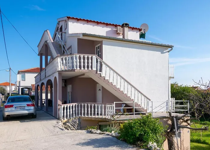 With Parking Space Bibinje, Zadar - 14773 比比涅