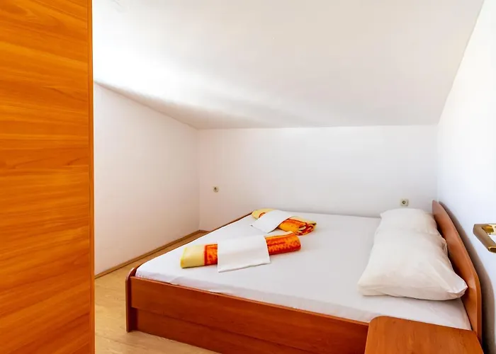 With Parking Space Bibinje, Zadar - 14773 比比涅